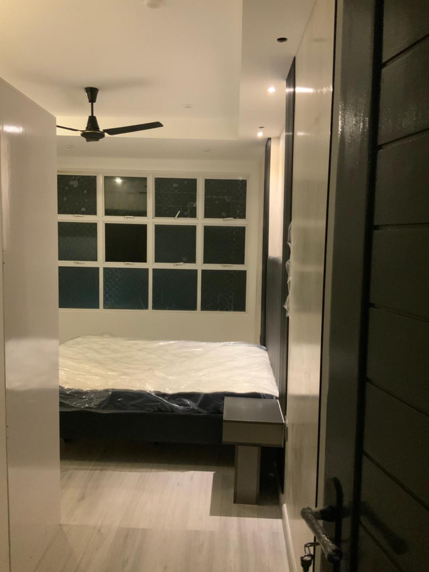 Modern, Cozy 2-Bedroom Apartment Malé Eksteriør bilde